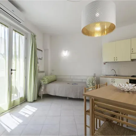 Apartman Azalea - Casa Casoni Marcelli